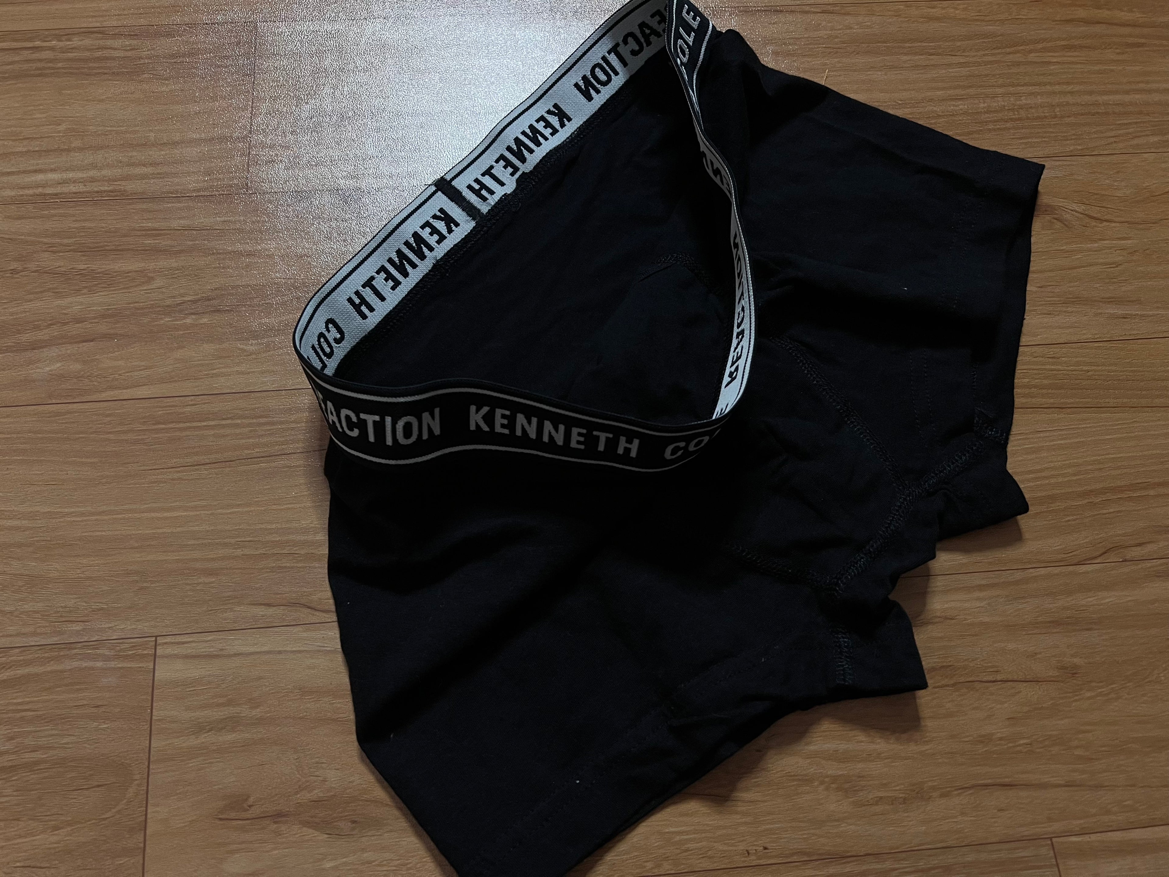 K*NNETH C*LE TRUNK