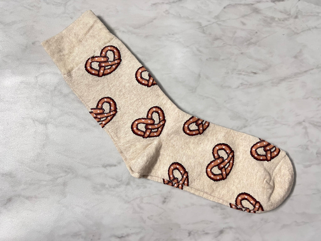 HEART BREAD SOCKS