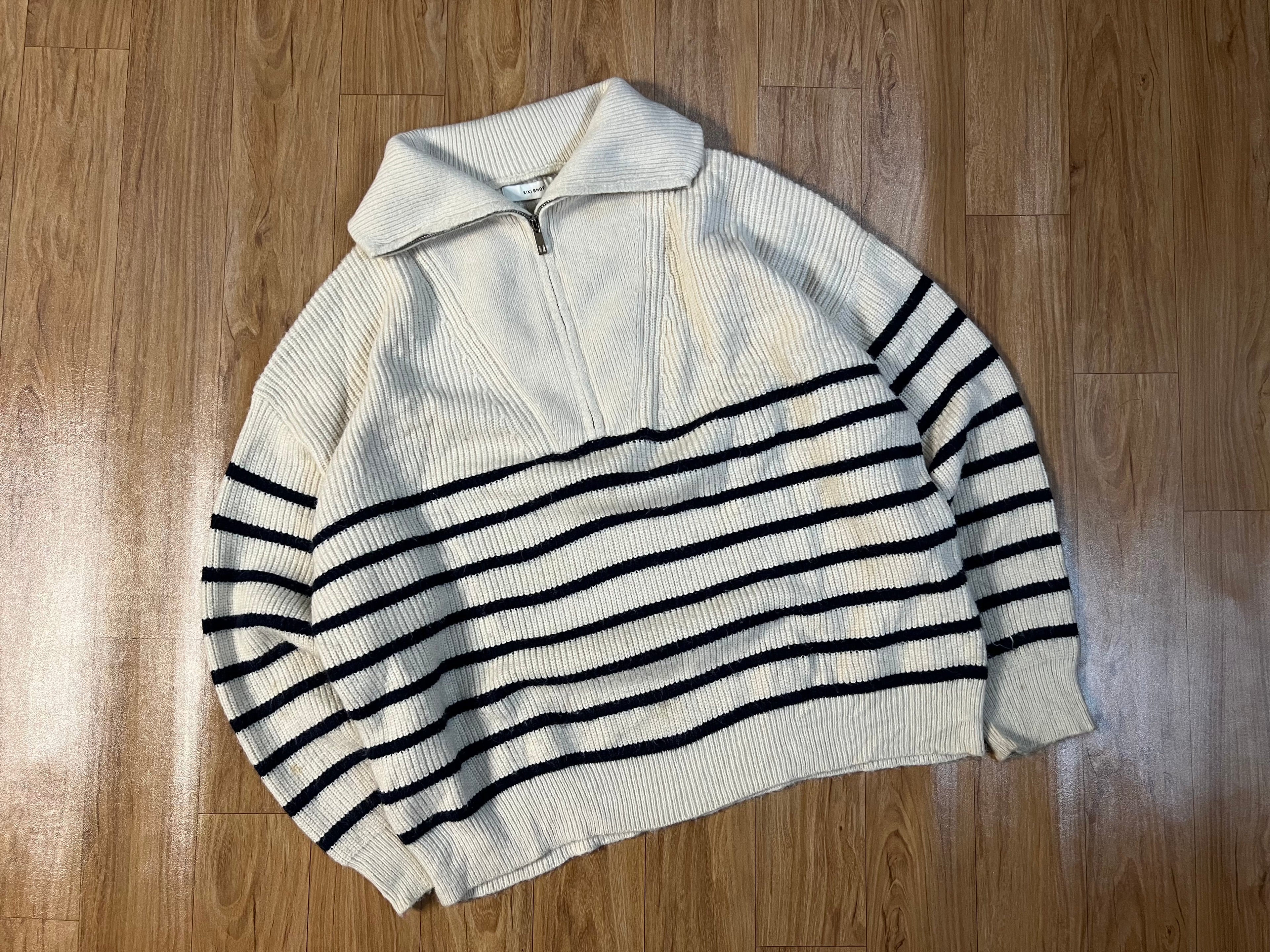 HALF ZIP SWEATER