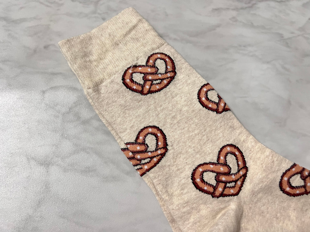 HEART BREAD SOCKS