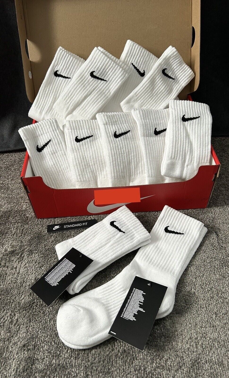 N*KE SOCK
