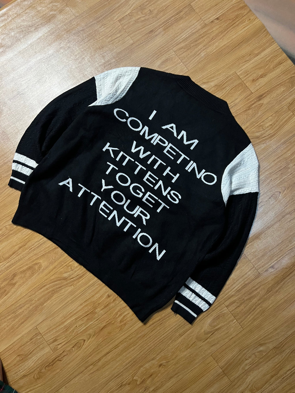 SWEATER