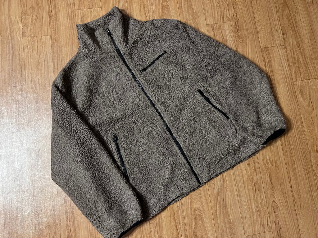REVERSIBLE JACKET